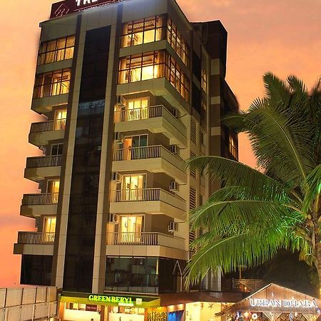 The Myriad Hotel Баяндар Екстериор снимка